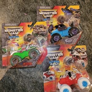 Monster Jam Series 2 Smash & Bash